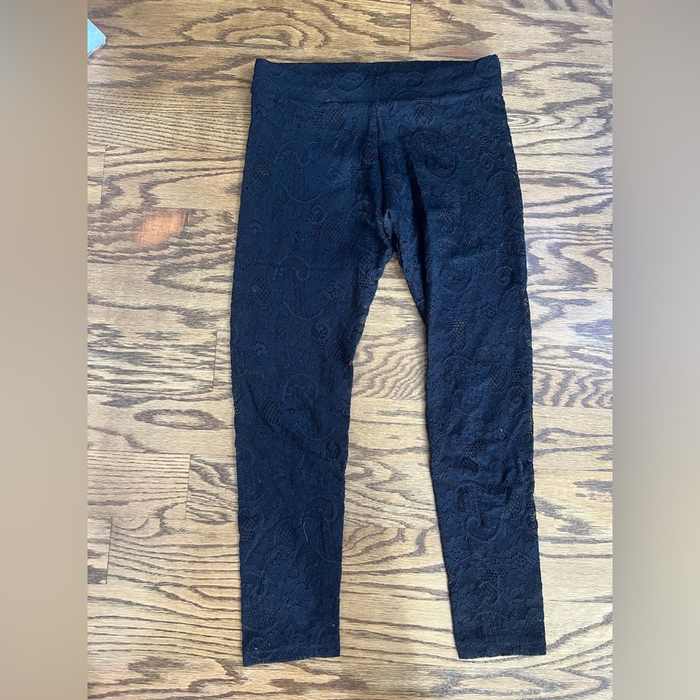 Cropped lace Leggings